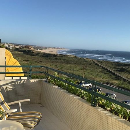 Beachfront Apartment With Sea View Azurara المظهر الخارجي الصورة