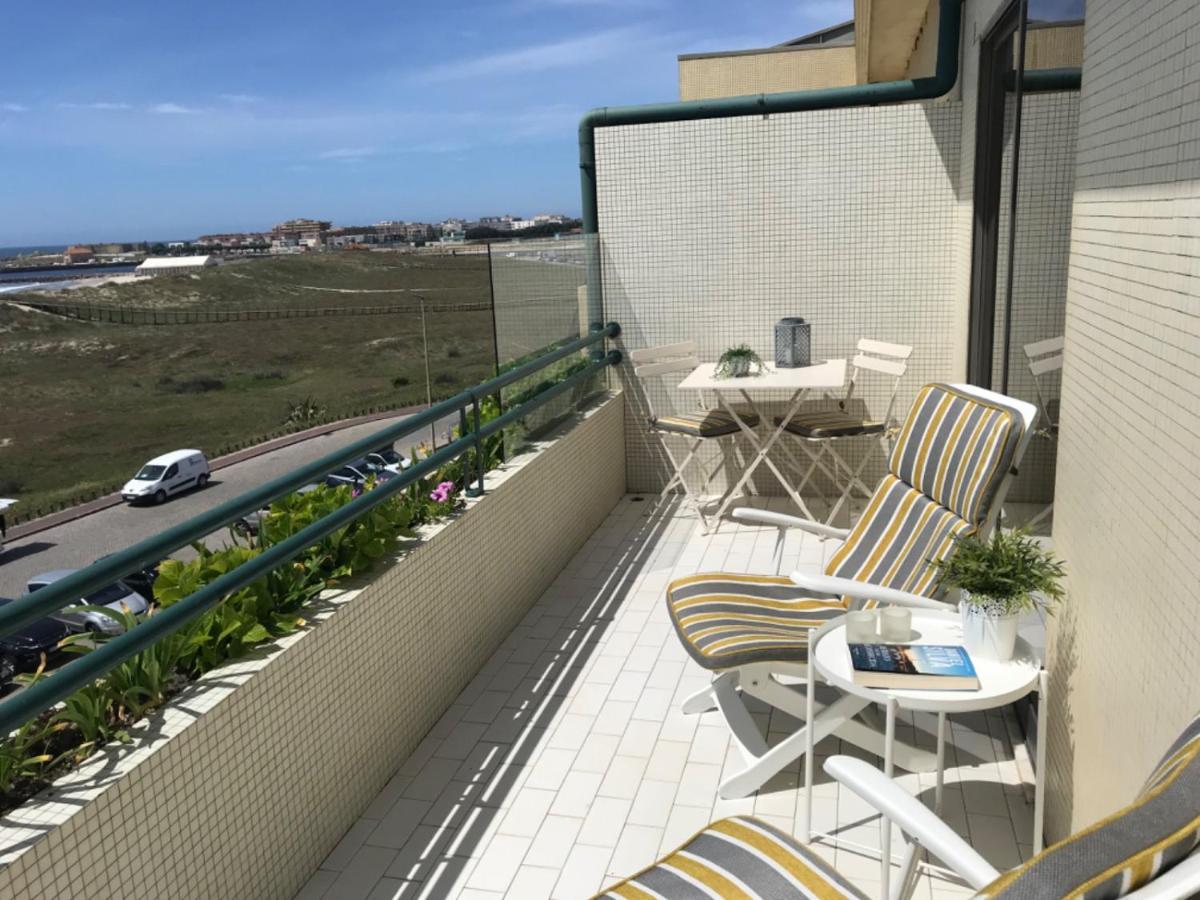 Beachfront Apartment With Sea View Azurara المظهر الخارجي الصورة